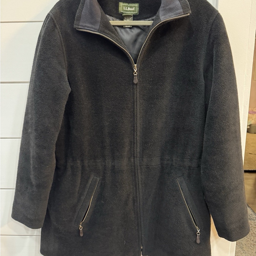 L.L. Bean Black Fleece Jacket Size M